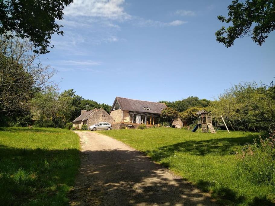 Les Crins De Gaia Villa Plogastel-Saint-Germain Eksteriør bilde